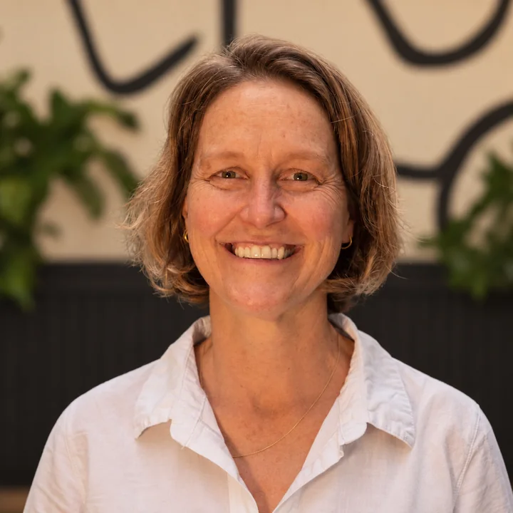 Emiliana Simon-Thomas